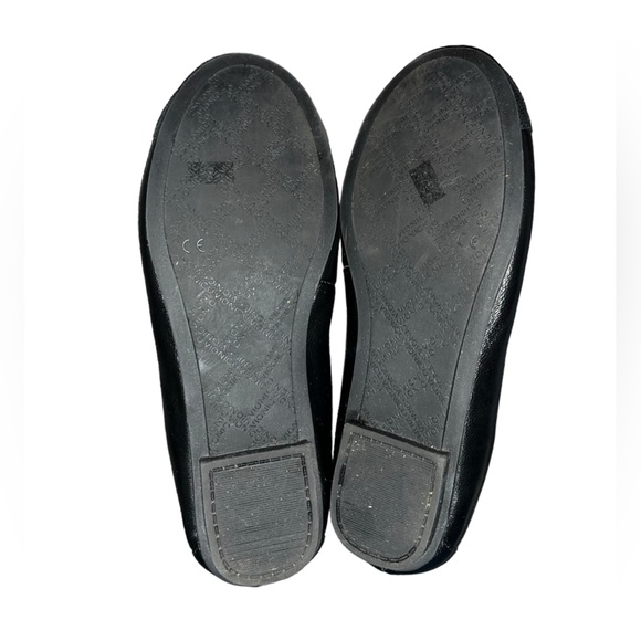 Vionic Womens Minna Black Ballet Flats Size 5